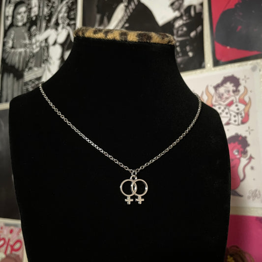 Double Venus Chain Necklace