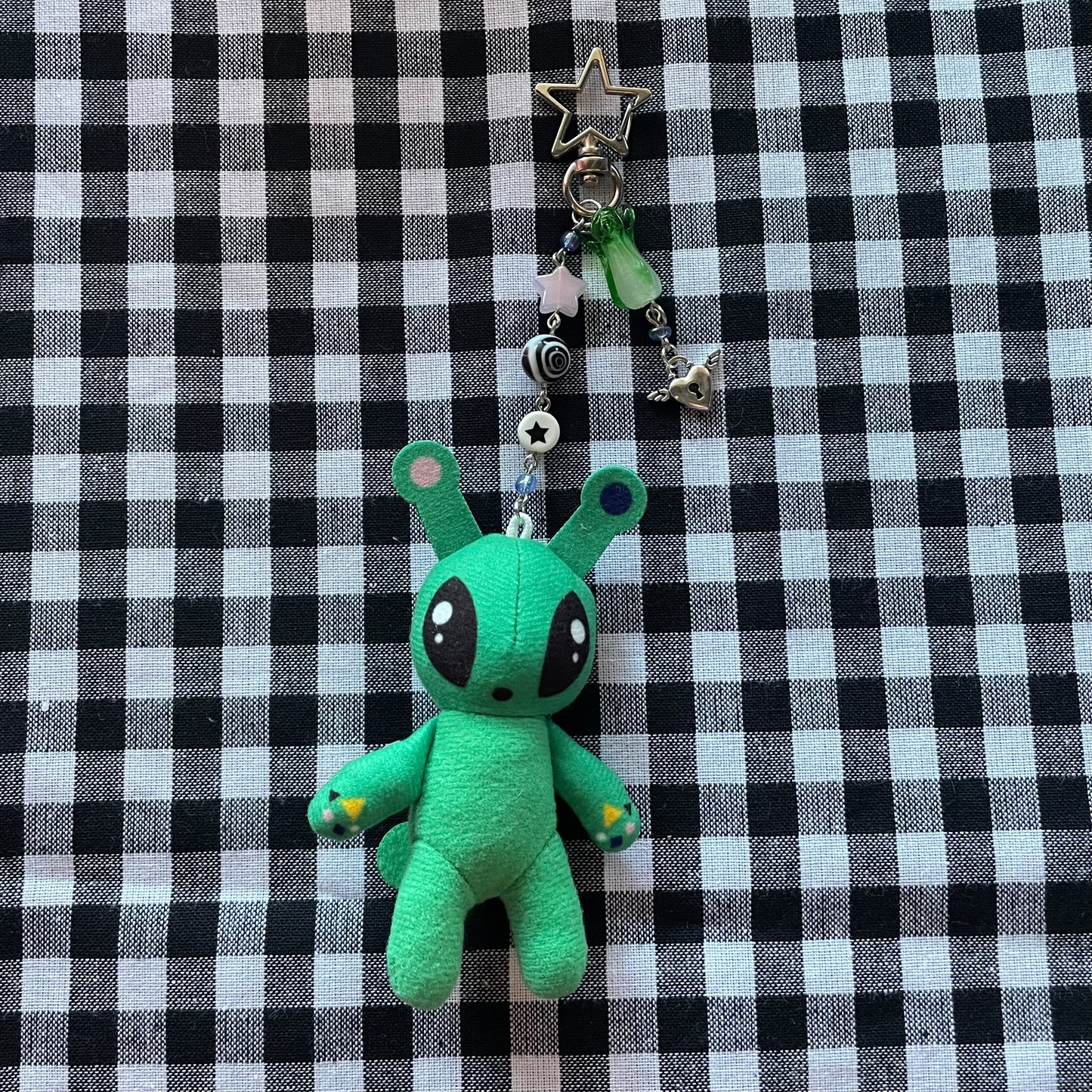 "Polaris" Alien Keychain