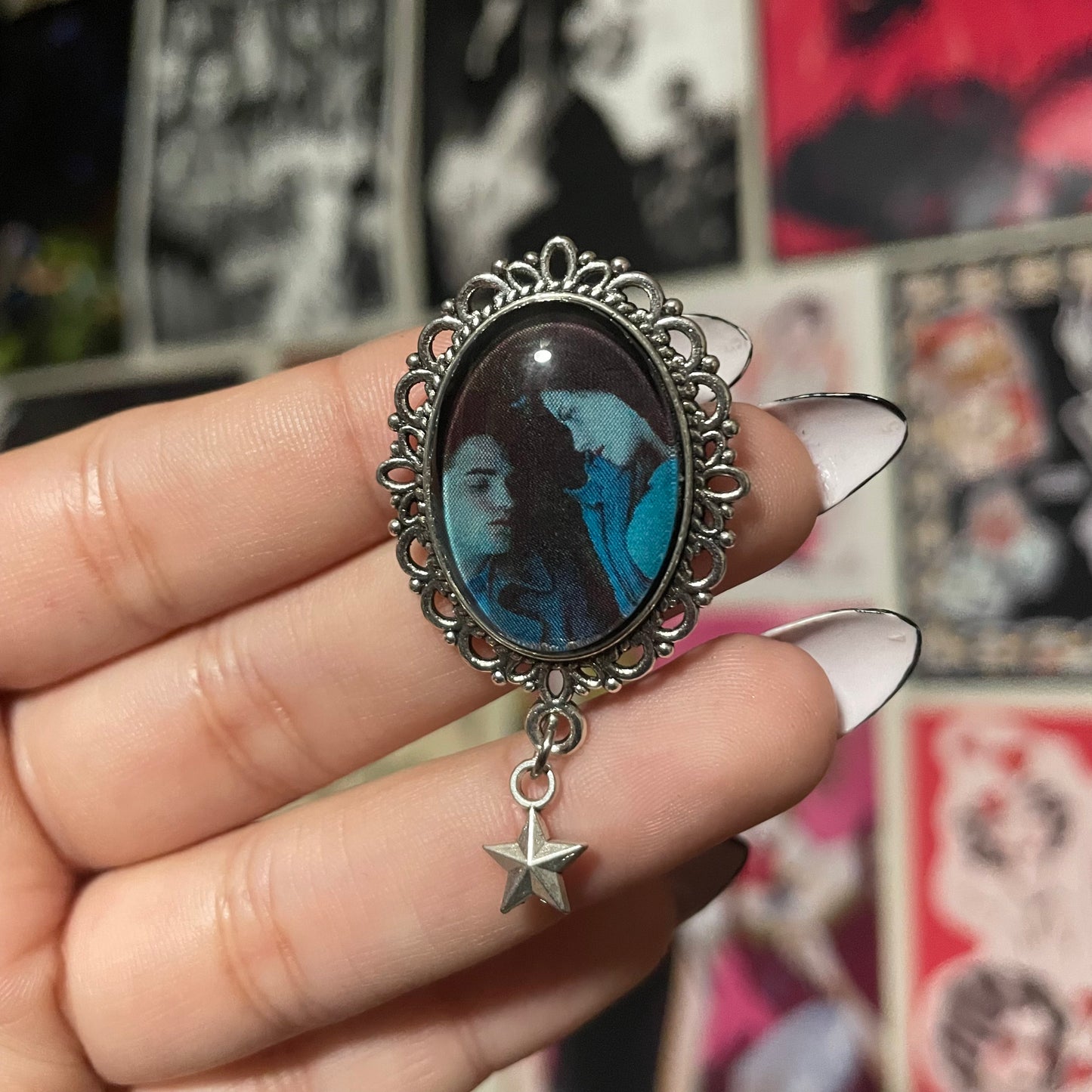 Twilight Pendant Pin