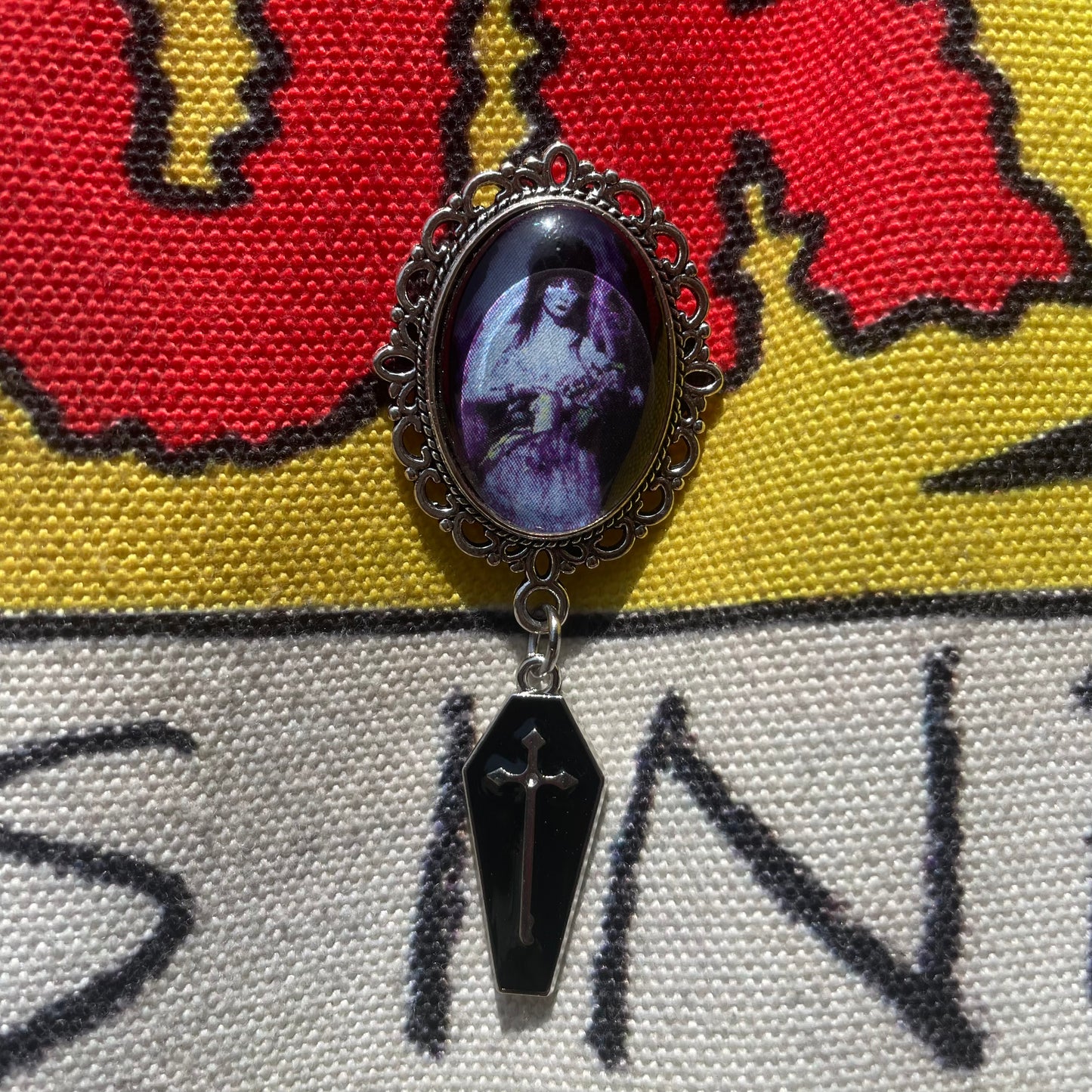 Elvira Bride Pendant Pin