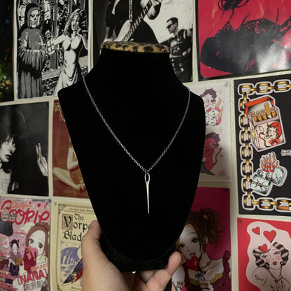 Needle Chain Necklace
