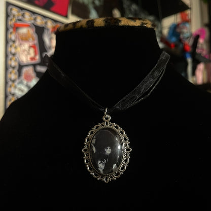 Caifanes Pendant Necklace