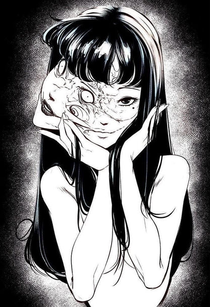 Tomie Pendant Pin