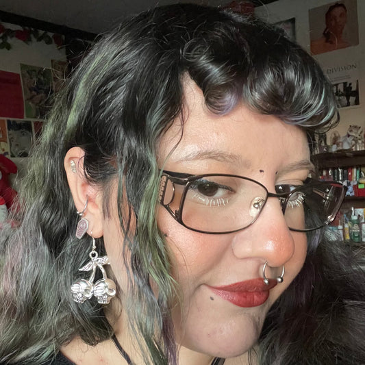 Cheri Cheri Lady Earrings
