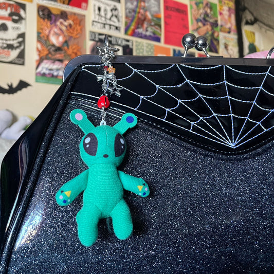 "Sirius" Alien Keychain