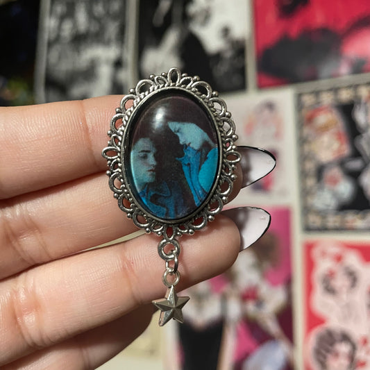 Twilight Pendant Pin