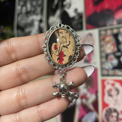 Nana Osaki Pendant Pin