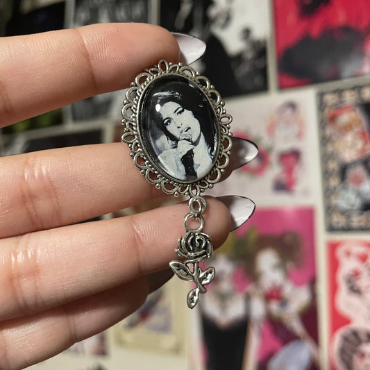 Amy Winehouse Pendant Pin