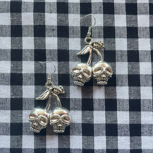 Cheri Cheri Lady Earrings