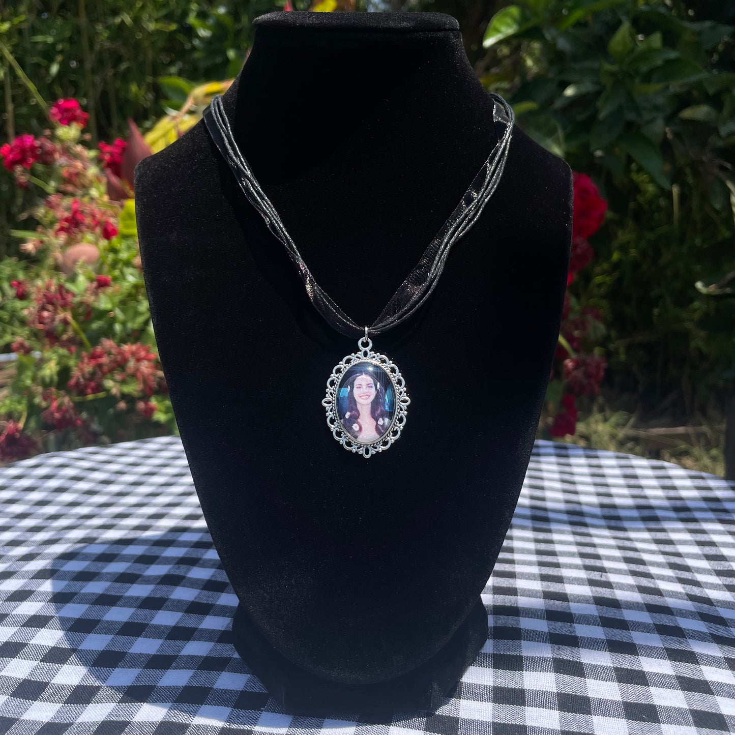 Lana Del Rey Pendant Necklace (Lust For Life)